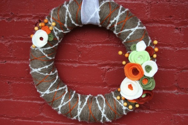 yarn-wreath-2 (700x467, 97Kb)