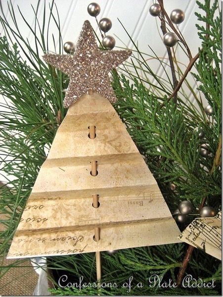 CONFESSIONS_OF_A_PLATE_ADDICT_Shabby_Christmas_Centerpiece1_thumb[6] (525x700, 171Kb)